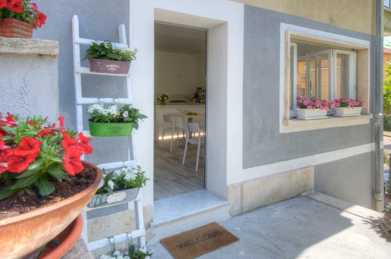 Rione San Carlo Hotell Finale Ligure Exteriör bild