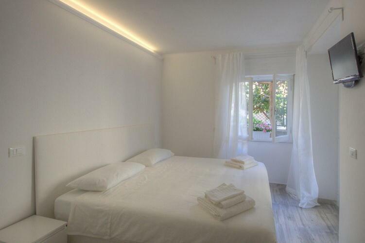 Rione San Carlo Hotell Finale Ligure Exteriör bild